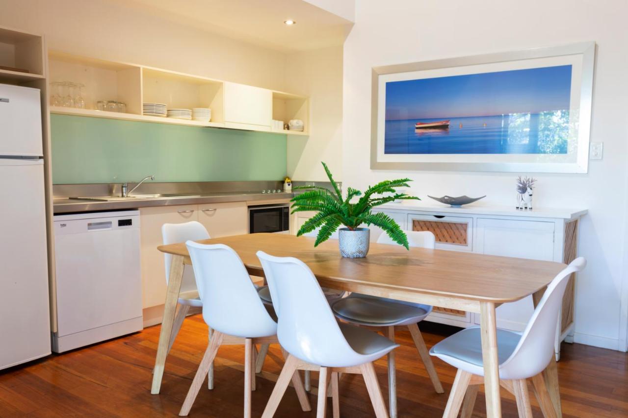 Mobys Beachside Retreat 블루이스 비치 외부 사진